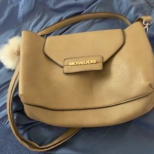 Stunning purse MK